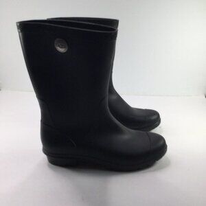 UGG Sienna Matte Rainboots Women Size 6 Black Rubber Pull-On